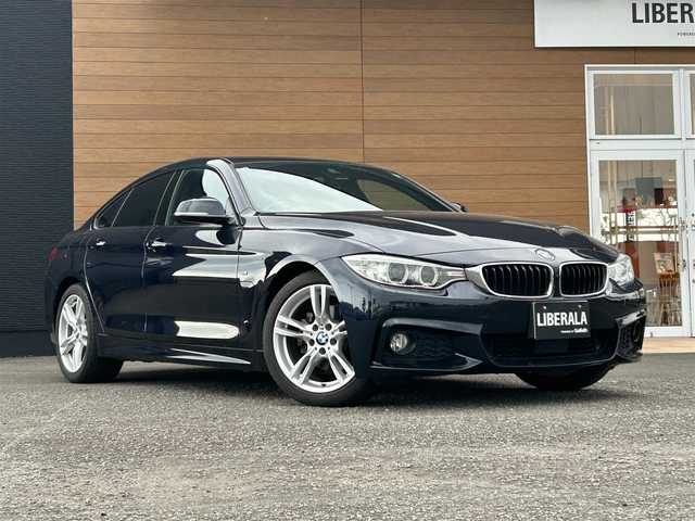 ＢＭＷ ４２０ｉ グランクーペ Mスポーツ 宮崎県 2017(平29)年 4.2万km カーボンブラックM 純正ナビ　/・Bluetooth/・AM/FM/・ミュージックサーバー/バックカメラ/ETC/アクティブクルーズコントロール/インテリジェントセーフティ /・レーンアラート/コンフォートアクセス/アルカンターラシート/・D/N席パワーシート /パワーバックドア