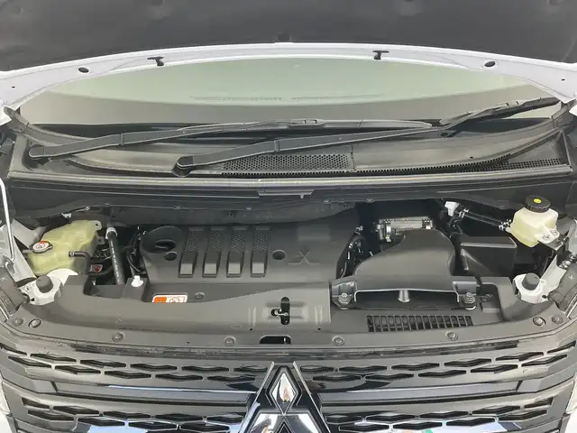 三菱 デリカＤ：５ シャモニー 愛知県 2025(令7)年 0.1万km未満 パールⅡ 登録済未使用車　10km/純正10.1型ナビ/・Bluetooth/・CD/DVD/・フルセグテレビ/バックカメラ/両側パワースライドドア/衝突軽減ブレーキ/レーンキープアシスト/オートマチックハイビーム/レーダークルーズコントロール/ハーフレザーシート/LEDヘッドライト