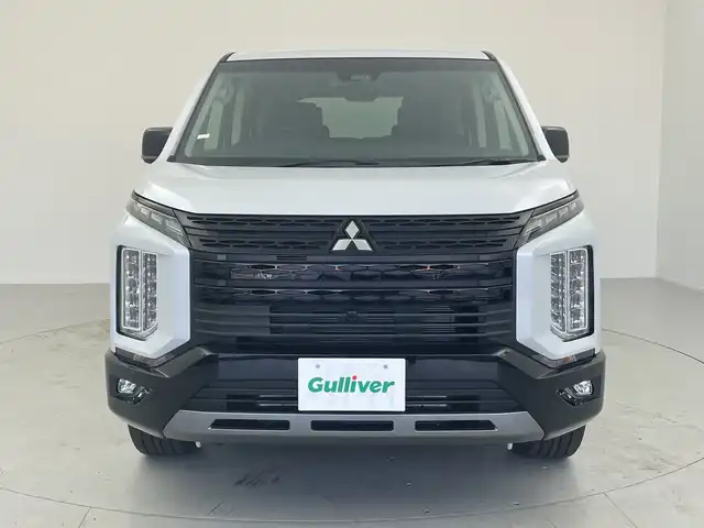 三菱 デリカＤ：５ シャモニー 愛知県 2025(令7)年 0.1万km未満 パールⅡ 登録済未使用車　10km/純正10.1型ナビ/・Bluetooth/・CD/DVD/・フルセグテレビ/バックカメラ/両側パワースライドドア/衝突軽減ブレーキ/レーンキープアシスト/オートマチックハイビーム/レーダークルーズコントロール/ハーフレザーシート/LEDヘッドライト