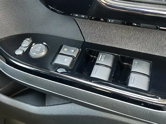 ホンダ Ｎ ＢＯＸ カスタム L 兵庫県 2022(令4)年 2.6万km クリスタルブラックパール 純正8インチメモリーナビ/CD/DVD/HDMI/Bluetooth/フルセグTV/バックカメラ/両側パワースライドドア/ホンダセンシング/アダプティブクルーズコントロール/衝突被害軽減ブレーキ/車線維持支援システム/オートマチックハイビーム/ドライブレコーダー/LEDオートヘッドライト/シートヒーター/スマートキー/ETC/前後ドライブレコーダー