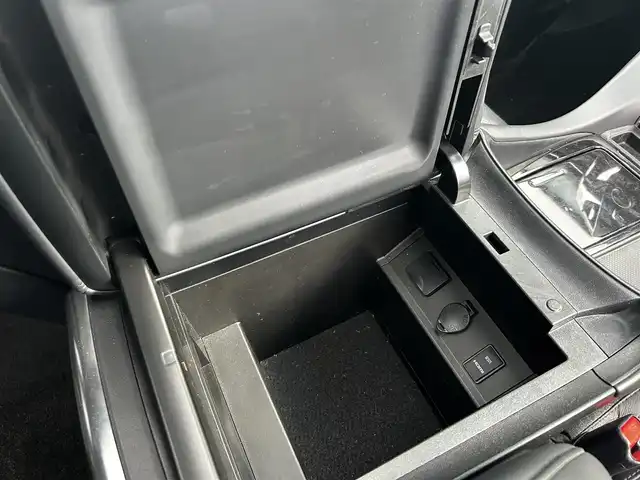 トヨタ アルファード S Cパッケージ 香川県 2019(令1)年 5.1万km ホワイトパールクリスタルシャイン 登録時走行距離：50982km/アルパイン11型ナビ/　CD DVD BT フルセグTV/バックカメラ　左サイドカメラ/アルパインフリップダウンモニター/Wサンルーフ/モデリスタエアロ（フロント　サイド　リアアンダー）/両側パワースライドドア/パワーバックドア/プリクラッシュセーフティシステム/レーンキープアシスト/レーダークルーズコントロール/ブラインドスポットモニター/クリアランスソナー/オートハイビーム/LEDヘッドライト/オートライト/フォグランプ/デジタルインナーミラー/前後ドライブレコーダー/ビルトインETC/レザーシート/シートベンチレーション/パワーシート/シートメモリ/オットマン/ステアリングヒーター/プッシュスタート/スマートキー/スペアキー