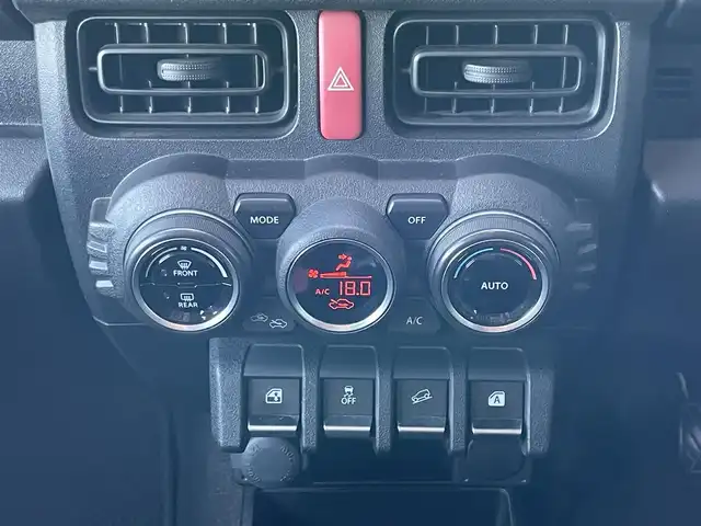 スズキ ジムニー XL 道央・札幌 2018(平30)年 6.9万km ジャングルグリーン パートタイム4WD/5速MT/社外オーディオ/FM/AM/CD/iPod/横滑り防止システム/前席シートヒーター/純正フロアマット/スマートキー/プッシュスタート/スペアキー1本/冬タイヤ積込み/175/80R16　2024年式 山7mm