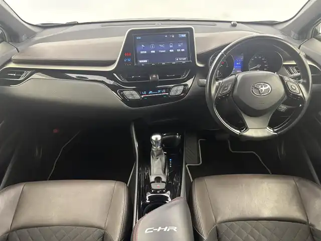 トヨタ Ｃ－ＨＲ G LEDエディション 福井県 2018(平30)年 5.5万km ブラックマイカ 純正ナビ/レーダークルーズコントロール/TRDエアロ/ハーフレザーシート /シートヒーター /スマートキー/クリアランスソナー/LEDヘッドライト/オートライト /レーンキープアシスト/ドライブレコーダー