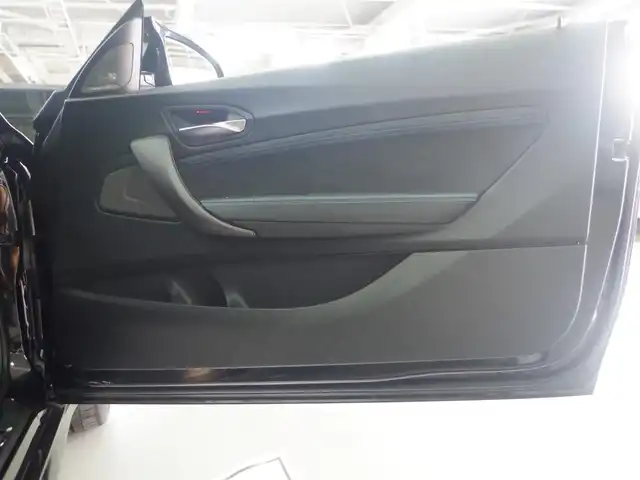 ＢＭＷ Ｍ２ コンペティション 兵庫県 2019(令1)年 1.8万km サファイアブラックP harman/kardon HiFiサウンド・システム/（360W、12スピーカー、7チャンネル・サラウンド）/純正ナビ/バックカメラ/ETC/黒革シート/パワーシート/シートヒーター/純正19インチAW/ドライビングアシスト/衝突軽減/LDW/アダプティブLEDヘッドライト/（LEDハイ／ロービーム、LEDスモール・ライト・リング。光軸自動調整機構付）/コンフォートアクセス/ドライブレコーダー