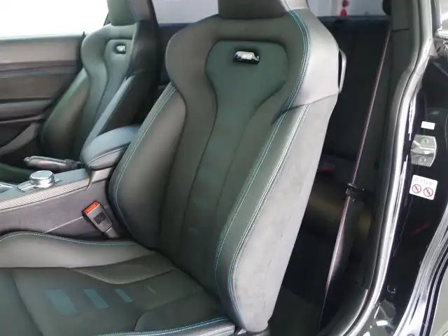 ＢＭＷ Ｍ２ コンペティション 兵庫県 2019(令1)年 1.8万km サファイアブラックP harman/kardon HiFiサウンド・システム/（360W、12スピーカー、7チャンネル・サラウンド）/純正ナビ/バックカメラ/ETC/黒革シート/パワーシート/シートヒーター/純正19インチAW/ドライビングアシスト/衝突軽減/LDW/アダプティブLEDヘッドライト/（LEDハイ／ロービーム、LEDスモール・ライト・リング。光軸自動調整機構付）/コンフォートアクセス/ドライブレコーダー