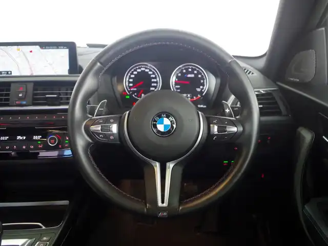 ＢＭＷ Ｍ２ コンペティション 兵庫県 2019(令1)年 1.8万km サファイアブラックP harman/kardon HiFiサウンド・システム/（360W、12スピーカー、7チャンネル・サラウンド）/純正ナビ/バックカメラ/ETC/黒革シート/パワーシート/シートヒーター/純正19インチAW/ドライビングアシスト/衝突軽減/LDW/アダプティブLEDヘッドライト/（LEDハイ／ロービーム、LEDスモール・ライト・リング。光軸自動調整機構付）/コンフォートアクセス/ドライブレコーダー