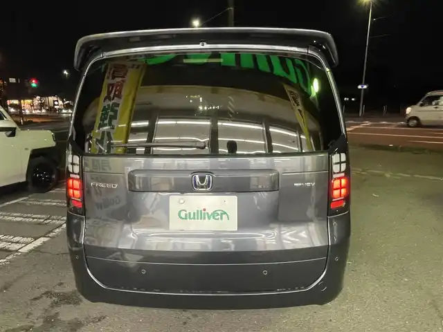 ホンダ フリード ハイブリット e:HEV AIR EX 神奈川県 2024(令6)年 0.1万km メテオロイドグレーメタリック 衝突軽減システム/ブラインドスポットアシスト/レーンキープアシスト/パーキングアシスト/アダプティブクルーズコントロール/コーナーセンサー/両側パワースライドドア/シートヒーター/カーテンエアバッグ/サイドエアバッグ/純正ナビ/TV/BT/FM/AM/USB/三列シート