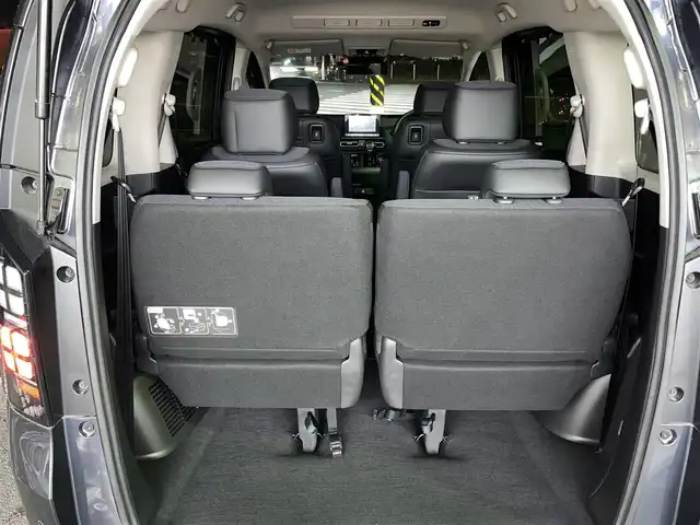 ホンダ フリード ハイブリット e:HEV AIR EX 神奈川県 2024(令6)年 0.1万km メテオロイドグレーメタリック 衝突軽減システム/ブラインドスポットアシスト/レーンキープアシスト/パーキングアシスト/アダプティブクルーズコントロール/コーナーセンサー/両側パワースライドドア/シートヒーター/カーテンエアバッグ/サイドエアバッグ/純正ナビ/TV/BT/FM/AM/USB/三列シート