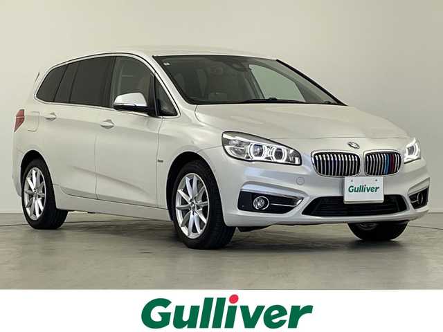 ＢＭＷ ２２０ｉ グランツアラー ラグジュアリー 岐阜県 2018(平30)年 6.5万km ミネラルホワイト 純正ナビ/BT/CD/DVD/USB/バックカメラ/レザーシート/シートヒーター/パワーシート/ドライブレコーダー/衝突軽減ブレーキ/レーンキープ/コーナーセンサー/レーダークルーズコントロール/ヘッドアップディスプレイ/LEDヘッドライト/フォグランプ/プッシュスタート/スマートキー