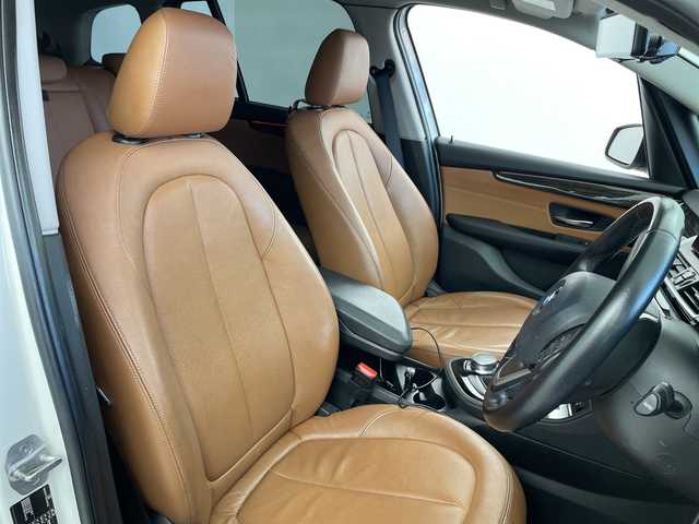 ＢＭＷ ２２０ｉ グランツアラー ラグジュアリー 岐阜県 2018(平30)年 6.5万km ミネラルホワイト 純正ナビ/BT/CD/DVD/USB/バックカメラ/レザーシート/シートヒーター/パワーシート/ドライブレコーダー/衝突軽減ブレーキ/レーンキープ/コーナーセンサー/レーダークルーズコントロール/ヘッドアップディスプレイ/LEDヘッドライト/フォグランプ/プッシュスタート/スマートキー