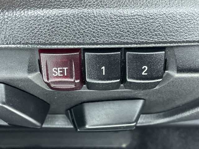 ＢＭＷ ２２０ｉ グランツアラー ラグジュアリー 岐阜県 2018(平30)年 6.5万km ミネラルホワイト 純正ナビ/BT/CD/DVD/USB/バックカメラ/レザーシート/シートヒーター/パワーシート/ドライブレコーダー/衝突軽減ブレーキ/レーンキープ/コーナーセンサー/レーダークルーズコントロール/ヘッドアップディスプレイ/LEDヘッドライト/フォグランプ/プッシュスタート/スマートキー