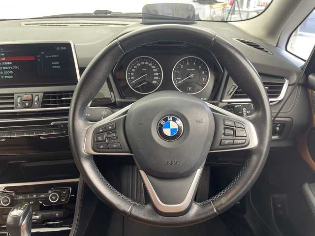 ＢＭＷ ２２０ｉ グランツアラー ラグジュアリー 岐阜県 2018(平30)年 6.5万km ミネラルホワイト 純正ナビ/BT/CD/DVD/USB/バックカメラ/レザーシート/シートヒーター/パワーシート/ドライブレコーダー/衝突軽減ブレーキ/レーンキープ/コーナーセンサー/レーダークルーズコントロール/ヘッドアップディスプレイ/LEDヘッドライト/フォグランプ/プッシュスタート/スマートキー