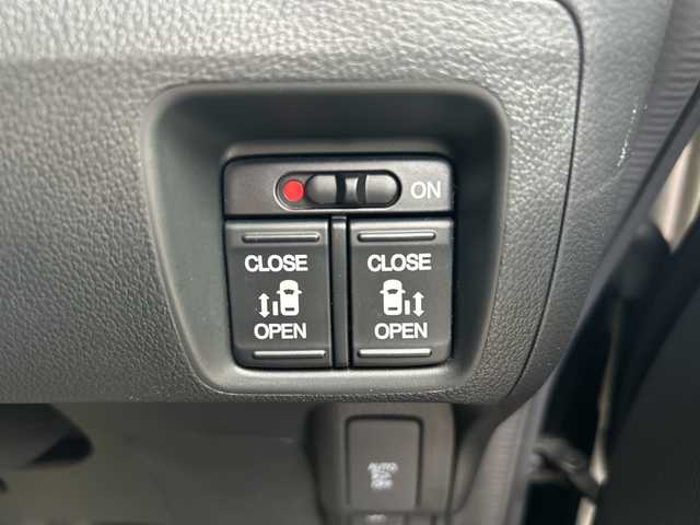 ホンダ Ｎ ＢＯＸ カスタム G ターボ Lパッケージ 鹿児島県 2016(平28)年 7.5万km プレミアムベルベットパープル・パール 純正ＳＤナビ/　　CD/DVD/BT/バックカメラ/両側パワースライドドア/クルコン/LEDヘッドライト/ハーフレザーシート/純正15インチAW/アイドリングストップ/スマートキー/純正ビルトインETC