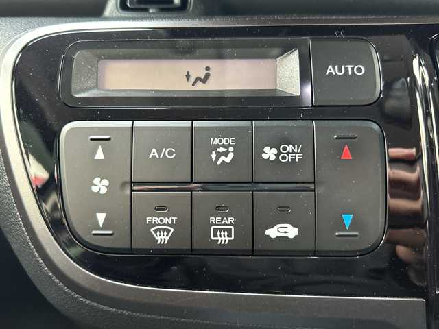 ホンダ Ｎ ＢＯＸ カスタム G ターボ Lパッケージ 鹿児島県 2016(平28)年 7.5万km プレミアムベルベットパープル・パール 純正ＳＤナビ/　　CD/DVD/BT/バックカメラ/両側パワースライドドア/クルコン/LEDヘッドライト/ハーフレザーシート/純正15インチAW/アイドリングストップ/スマートキー/純正ビルトインETC