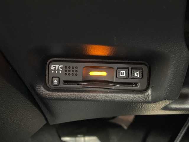 ホンダ フィット ハイブリット S ホンダセンシング 愛媛県 2018(平30)年 7.4万km シャイニンググレーM 純正ナビ/バックカメラ/衝突軽減システム/ビルトインETC/ドライブレコーダー前後/フルセグTV/クルーズコントロール追従あり/オートLED/レーンキープアシスト/横滑り防止装置/純正16AW/純正フロアマット/スペアキー1本/Bluetooth