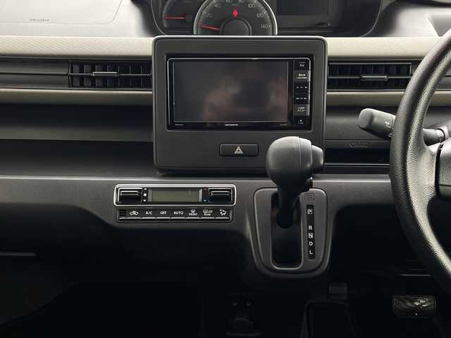 スズキ ワゴンＲ HYBRID FX 新潟県 2022(令4)年 2.1万km フェニックスレッドパール 4WD/スペアキー1本/メモリナビ　型式AVIC-RW303/CD/DVD/ワンセグ/シートヒーター　D席/N席/ハロゲン/バイザー/冬タイヤ4本セット