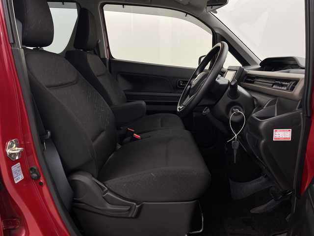 スズキ ワゴンＲ HYBRID FX 新潟県 2022(令4)年 2.1万km フェニックスレッドパール 4WD/スペアキー1本/メモリナビ　型式AVIC-RW303/CD/DVD/ワンセグ/シートヒーター　D席/N席/ハロゲン/バイザー/冬タイヤ4本セット