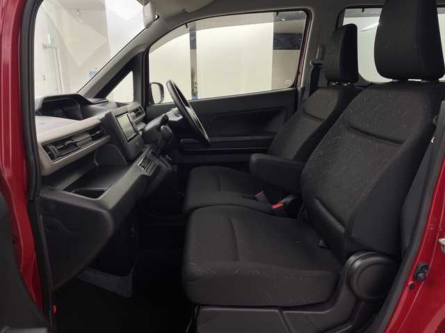 スズキ ワゴンＲ HYBRID FX 新潟県 2022(令4)年 2.1万km フェニックスレッドパール 4WD/スペアキー1本/メモリナビ　型式AVIC-RW303/CD/DVD/ワンセグ/シートヒーター　D席/N席/ハロゲン/バイザー/冬タイヤ4本セット