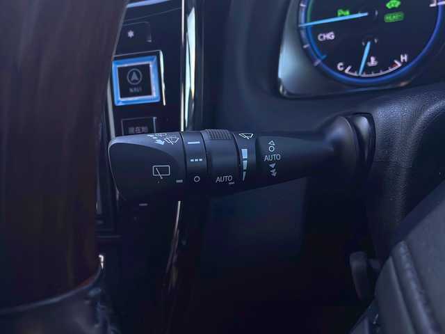 トヨタ ハリアー ハイブリッド プレミアム 福島県 2015(平27)年 11.1万km ホワイトパールクリスタルシャイン 4WD サンルーフ Blutooth バックカメラ 純正SDナビ フルセグTV ETC コーナーセンサー 車線逸脱警報 横滑り防止 純正LEDライト オートライト ドライブレコーダー前 純正モデリスタフルエアロ スペアキー　パワーバックドア