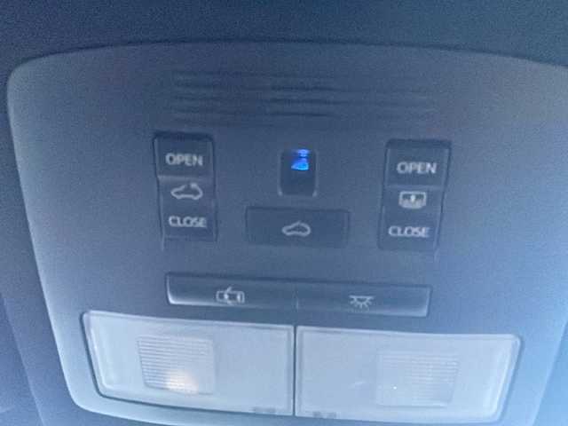 トヨタ ハリアー ハイブリッド プレミアム 福島県 2015(平27)年 11.1万km ホワイトパールクリスタルシャイン 4WD サンルーフ Blutooth バックカメラ 純正SDナビ フルセグTV ETC コーナーセンサー 車線逸脱警報 横滑り防止 純正LEDライト オートライト ドライブレコーダー前 純正モデリスタフルエアロ スペアキー　パワーバックドア