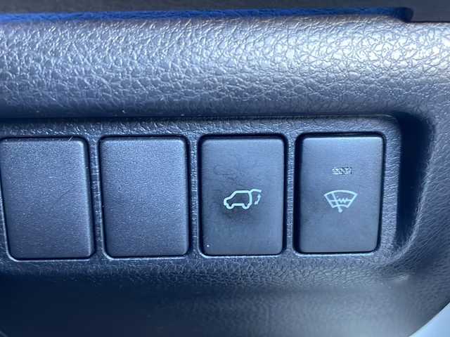 トヨタ ハリアー ハイブリッド プレミアム 福島県 2015(平27)年 11.1万km ホワイトパールクリスタルシャイン 4WD サンルーフ Blutooth バックカメラ 純正SDナビ フルセグTV ETC コーナーセンサー 車線逸脱警報 横滑り防止 純正LEDライト オートライト ドライブレコーダー前 純正モデリスタフルエアロ スペアキー　パワーバックドア