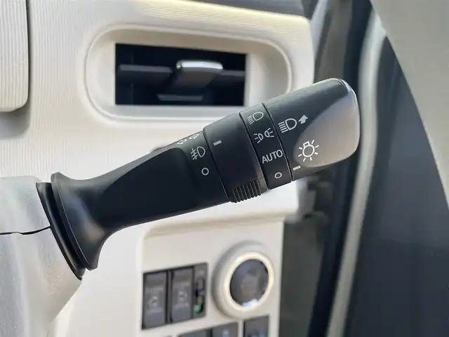 ダイハツ ムーヴ キャンバス X LTD メイクアッフ SA Ⅱ 愛媛県 2017(平29)年 3万km パールホワイトⅢ/ファインミントメタリック 2トーン 純正ナビ・フルセグＴＶ　/ステアスイッチ　/バックカメラ　/両側パワースライドドア　/オートライト　/フォグランプ　/コーナーセンサー　/サイドエアバック/純正フロアマット　/純正ドアバイザー　/スマートキー　/スペアキー　/保証書　/取扱説明書