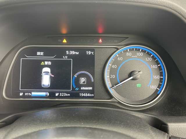 日産 リーフ e+ オーテック 道央・札幌 2021(令3)年 2万km オーロラフレアブルーパール ・ワンオーナー/・プロパイロット/・純正ナビ/（BT&USB&HDMI&フルセグ&AppleCarPlay）/・全方位モニター/・エマージェンシーブレーキ/・側方支援/・後側方支援/・道路標識表示/・レーダークルーズ/・BSM/・純正デジタルインナーミラー/・レーダークルーズコントロール/・ステアリングヒーター/・全席シートヒーター/・社外ドライブレコーダー（前方）/・ステアリングスイッチ/・ビルトインETC/・フロント、サイド、バックカメラ/・LEDヘッドライト/・RAYS１８インチAW/・純正AW付き冬タイヤ積み込み