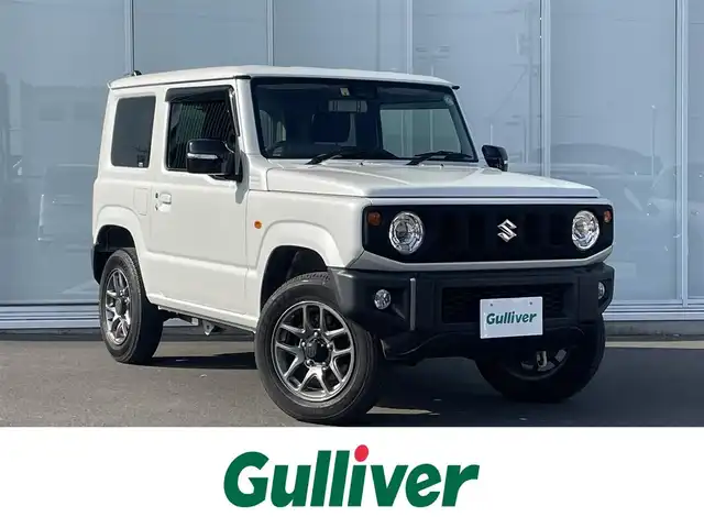 スズキ ジムニー XC 神奈川県 2022(令4)年 4万km ピュアホワイトP ワンオーナー　/ターボ車　/純正８型ナビ(パナソニック　CN-RZ875)/フルセグ　/CD/DVD/Bluetooth/バックカメラ　/レーダークルーズコントロール　/前後ドライブレコーダー(KENWOOD)/パートタイム４ＷＤ　/背面タイヤ　/デュアルセンサーブレーキサポート　/ダウンヒルアシストコントロール/LEDヘッドライト/フォグライト/アイドリングストップ/前席シートヒーター/ABS/横滑り防止装置/レーンキープアシスト/デジタルインナーミラー/プッシュスタート/スマートキー/オートエアコン/オートライト/W＋サイドエアバッグ/カーテンエアバック