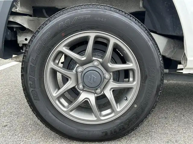 スズキ ジムニー XC 和歌山県 2022(令4)年 4万km ピュアホワイトP 純正８型ナビ(パナソニック　CN-RZ875)/フルセグ　/（CD/DVD/Bluetooth）/バックカメラ　/クルーズコントロール　/前後ドライブレコーダー(KENWOOD)/背面タイヤ　/デュアルセンサーブレーキサポート　/ダウンヒルアシストコントロール/LEDヘッドライト/フォグライト/アイドリングストップ/前席シートヒーター/横滑り防止装置/デジタルインナーミラー