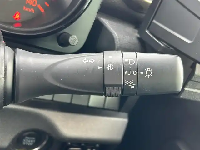 スズキ ジムニー XC 和歌山県 2022(令4)年 4万km ピュアホワイトP 純正８型ナビ(パナソニック　CN-RZ875)/フルセグ　/（CD/DVD/Bluetooth）/バックカメラ　/クルーズコントロール　/前後ドライブレコーダー(KENWOOD)/背面タイヤ　/デュアルセンサーブレーキサポート　/ダウンヒルアシストコントロール/LEDヘッドライト/フォグライト/アイドリングストップ/前席シートヒーター/横滑り防止装置/デジタルインナーミラー