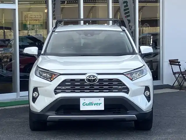 トヨタ ＲＡＶ４ G Zパッケージ 山口県 2020(令2)年 2.4万km ホワイトパールクリスタルシャイン 純正ディスプレイオーディオ/純正フルセグTV＆/　全方位モニター/純正フロアマット/純正ドアバイザー/純正19インチアルミ/純正LEDヘッドライト/純正フォグランプ/社外ベースキャリア/パワーバックドア/運転席パワーシート/フロントシートヒーター/ステアリングヒーター/デジタルインナーミラー/ビルトインETC