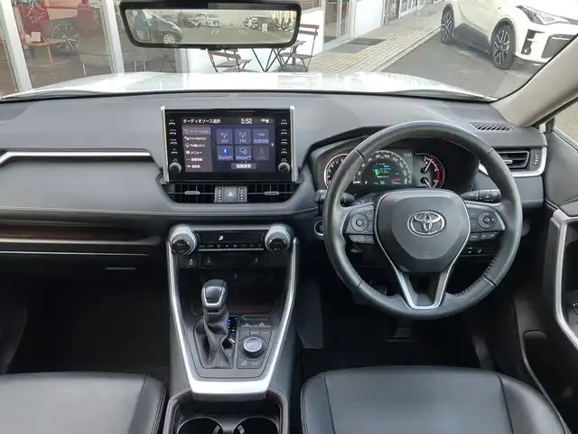 トヨタ ＲＡＶ４ G Zパッケージ 山口県 2020(令2)年 2.4万km ホワイトパールクリスタルシャイン 純正ディスプレイオーディオ/純正フルセグTV＆/　全方位モニター/純正フロアマット/純正ドアバイザー/純正19インチアルミ/純正LEDヘッドライト/純正フォグランプ/社外ベースキャリア/パワーバックドア/運転席パワーシート/フロントシートヒーター/ステアリングヒーター/デジタルインナーミラー/ビルトインETC