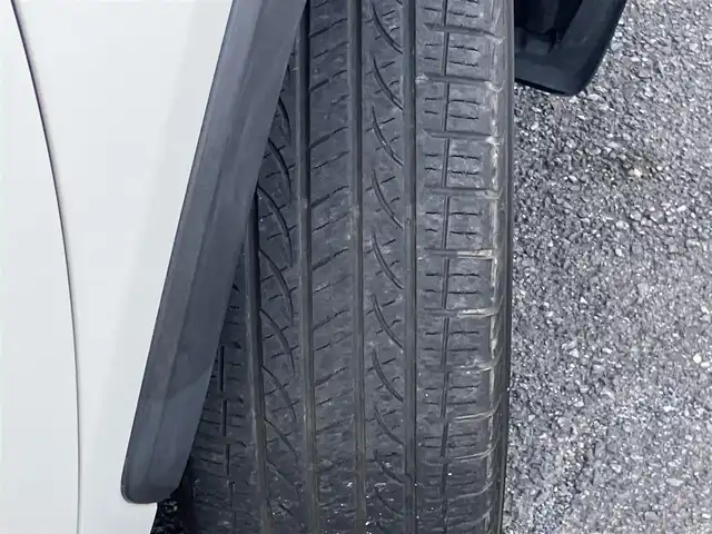 トヨタ ＲＡＶ４ G Zパッケージ 山口県 2020(令2)年 2.4万km ホワイトパールクリスタルシャイン 純正ディスプレイオーディオ/純正フルセグTV＆/　全方位モニター/純正フロアマット/純正ドアバイザー/純正19インチアルミ/純正LEDヘッドライト/純正フォグランプ/社外ベースキャリア/パワーバックドア/運転席パワーシート/フロントシートヒーター/ステアリングヒーター/デジタルインナーミラー/ビルトインETC