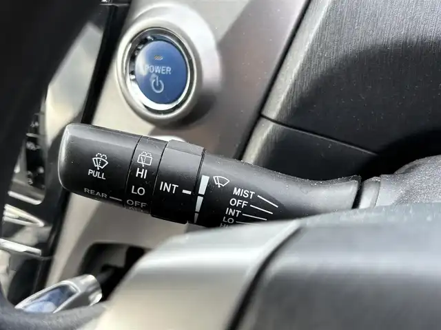 トヨタ プリウス α S Lセレクション 大分県 2015(平27)年 8.1万km スーパーホワイトⅡ ・ナビ(CD/SD/AUX/BT)/・ワンセグテレビ/・バックモニター/・ETC/・ステアリングリモコン/・スマートキー/・プッシュスタートボタン/・フロアマット/・オートエアコン/・カーテンエアバック