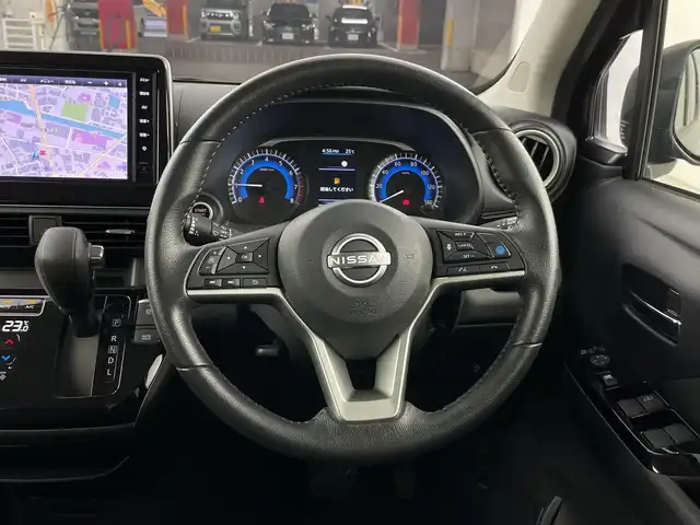 日産 デイズ HWS X プロパイロットED 愛知県 2024(令6)年 0.4万km ワインⅡ 禁煙車/純正9インチナビ/（AM/FM/Bluetooth/フルセグTV/SD）/全方位カメラ/衝突軽減ブレーキ/プロパイロット/レーンキープアシスト/レーダークルーズコントロール/オートマチックハイビーム/ETC/ドライブレコーダー/ベンチシート/LEDヘッドライト/フロントフォグランプ/オートライト/純正14インチアルミホイール/スマートキー/プッシュスタート/横滑り防止装置/電子パーキングブレーキ/オートホールド/オートエアコン