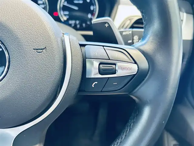 ＢＭＷ Ｘ１ xDrive 18d Mスポーツ 大阪府 2019(令1)年 3.5万km サファイアブラックP コンフォートP/インテリジェントセーフティ/純正ナビ/バックカメラ/純正18インチAW/LEDヘッドライト/クリアランスソナー/電動リアゲート/パドルシフト/ルーフレール/ハーフレザー/パワーシート/Dシートメモmリ/ETC/ドラレコ/USB/Bluetooth
