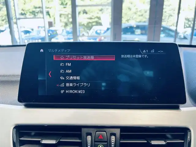 ＢＭＷ Ｘ１ xDrive 18d Mスポーツ 大阪府 2019(令1)年 3.5万km サファイアブラックP コンフォートP/インテリジェントセーフティ/純正ナビ/バックカメラ/純正18インチAW/LEDヘッドライト/クリアランスソナー/電動リアゲート/パドルシフト/ルーフレール/ハーフレザー/パワーシート/Dシートメモmリ/ETC/ドラレコ/USB/Bluetooth