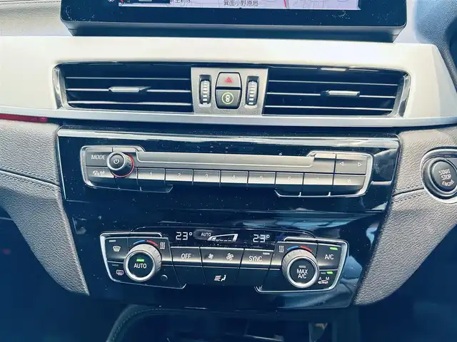 ＢＭＷ Ｘ１ xDrive 18d Mスポーツ 大阪府 2019(令1)年 3.5万km サファイアブラックP コンフォートP/インテリジェントセーフティ/純正ナビ/バックカメラ/純正18インチAW/LEDヘッドライト/クリアランスソナー/電動リアゲート/パドルシフト/ルーフレール/ハーフレザー/パワーシート/Dシートメモmリ/ETC/ドラレコ/USB/Bluetooth
