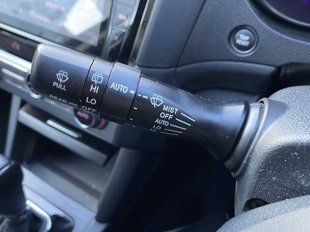 スバル アウトバック リミテッド 道央・札幌 2015(平27)年 11.3万km タングステンM (株)IDOMが運営する【じしゃロン札幌店】の自社ローン専用車両になります。こちらは現金またはオートローンご利用価格です。自社ローンご希望の方は別途その旨お申し付けください。/Panasonic製ナビ　CN‐LR800D/（フルセグ、CD、DVD、AM、FM、BTオーディオ、HDMI）/バックカメラ/プッシュスタート/ステアリングリモコン/パドルシフト/追従クルーズコントロール/レーンアシスト/アイサイト/先行車発進お知らせ機能/X－MODE/電動リアゲート/リアゲートメモリー/ヘッドライトレベライザー/レザーシート/全席シートヒーター/DN席パワーシート/D席シートメモリー/電格ウィンカーミラー/オールオートパワーウィンドウ/ETC/電動パーキング/純正フロアマット/社外ドラレコ/ルーフレール/リヤデフォッガー/新車時保証書/車両取扱説明書/ナビ取扱説明書/スペアキー