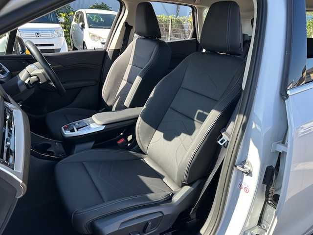 ＢＭＷ ＢＭＷ ２１８ｉ アクティブツアラー エクスクルーシブ 静岡県 2023(令5)年 1.7万km 白 純正ナビ/全方位カメラ/純正フロアマット/プッシュスタート/スマートキー/スペアキー/レザーシート/クルーズコントロール/ETC/オートライト/パワーバックドア/運転席助手席パワーシート/運転席メモリーシート