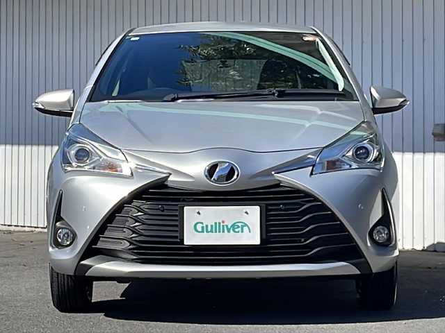 トヨタ ヴィッツ F セーフティーエディションⅢ 長野県 2020(令2)年 0.5万km シルバーM ４WD/トヨタセーフティセンス/純正メモリナビTV/バックカメラ/ビルトインETC/前後ドライブレコーダー /レーンキープアシスト/プッシュスタート /前後コーナーセンサー /保証書・取説/スペアキー