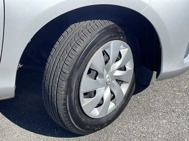 トヨタ ヴィッツ F セーフティーエディションⅢ 長野県 2020(令2)年 0.5万km シルバーM ４WD/トヨタセーフティセンス/純正メモリナビTV/バックカメラ/ビルトインETC/前後ドライブレコーダー /レーンキープアシスト/プッシュスタート /前後コーナーセンサー /保証書・取説/スペアキー