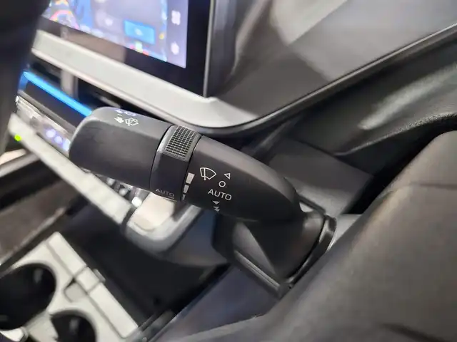 トヨタ プリウス Z 福岡県 2023(令5)年 6.6万km アティチュードブラックマイカ 〇12.3インチディスプレイオーディオ/〇フルセグTV/〇パワーバックドア/〇バックカメラ/〇パノラマビューモニター/〇ビルトインETC2.0/〇レーダークルーズコントロール/〇コーナーセンサー/〇セーフティセンス/〇トヨタチームメイト/〇LEDヘッドランプ/〇LEDアクセサリーランプ/〇デジタルインナーミラー/〇合皮巻きステアリングホイール/〇ステアリングヒーター/〇合皮スポーティシート/〇パワーシート/シートヒーター/〇シートベンチレーション/〇純正19インチアルミホイール/〇スマートエントリー/スタートシステム/〇禁煙車