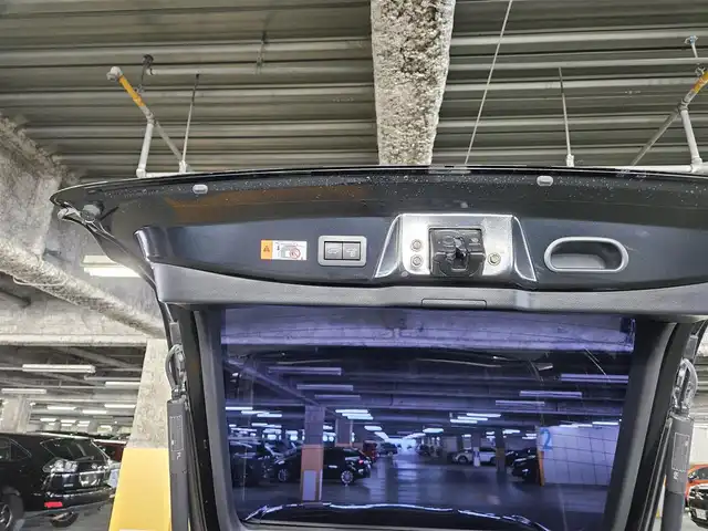 トヨタ プリウス Z 福岡県 2023(令5)年 6.6万km アティチュードブラックマイカ 〇12.3インチディスプレイオーディオ/〇フルセグTV/〇パワーバックドア/〇バックカメラ/〇パノラマビューモニター/〇ビルトインETC2.0/〇レーダークルーズコントロール/〇コーナーセンサー/〇セーフティセンス/〇トヨタチームメイト/〇LEDヘッドランプ/〇LEDアクセサリーランプ/〇デジタルインナーミラー/〇合皮巻きステアリングホイール/〇ステアリングヒーター/〇合皮スポーティシート/〇パワーシート/シートヒーター/〇シートベンチレーション/〇純正19インチアルミホイール/〇スマートエントリー/スタートシステム/〇禁煙車