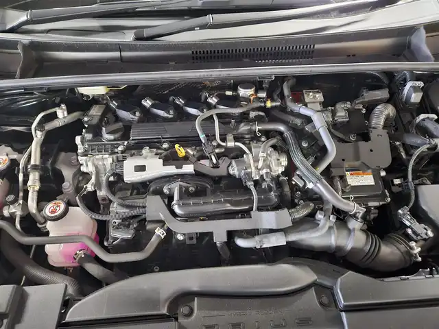 トヨタ プリウス Z 福岡県 2023(令5)年 6.6万km アティチュードブラックマイカ 〇12.3インチディスプレイオーディオ/〇フルセグTV/〇パワーバックドア/〇バックカメラ/〇パノラマビューモニター/〇ビルトインETC2.0/〇レーダークルーズコントロール/〇コーナーセンサー/〇セーフティセンス/〇トヨタチームメイト/〇LEDヘッドランプ/〇LEDアクセサリーランプ/〇デジタルインナーミラー/〇合皮巻きステアリングホイール/〇ステアリングヒーター/〇合皮スポーティシート/〇パワーシート/シートヒーター/〇シートベンチレーション/〇純正19インチアルミホイール/〇スマートエントリー/スタートシステム/〇禁煙車