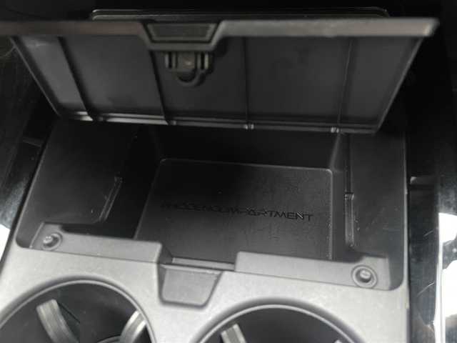 トヨタ プリウス Z 広島県 2023(令5)年 6.6万km アティチュードブラックマイカ 〇12.3インチディスプレイオーディオ/〇フルセグTV/〇パワーバックドア/〇バックカメラ/〇パノラマビューモニター/〇ビルトインETC2.0/〇レーダークルーズコントロール/〇コーナーセンサー/〇セーフティセンス/〇トヨタチームメイト/〇LEDヘッドランプ/〇LEDアクセサリーランプ/〇デジタルインナーミラー/〇合皮巻きステアリングホイール/〇ステアリングヒーター/〇合皮スポーティシート/〇パワーシート/シートヒーター/〇シートベンチレーション/〇純正19インチアルミホイール/〇スマートエントリー/スタートシステム/〇禁煙車