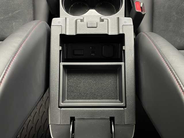 マツダ ＣＸ－５ XD ブラックトーンエディション 秋田県 2022(令4)年 4.1万km マシーングレープレミアムM ４WD/純正ナビ　/フルセグＴＶ　/全方位カメラ　【フロント　リア　サイド】/ＥＴＣ　/自動パーキングブレーキ　/前後ドライブレコーダー　/ＵＳＢポート　/運転席パワーシート　/オートライト　/ワイヤレス充電　/オートホールド　/クリアランスソナー/オートライト/パドルシフト/クルーズコントロール/電動リアゲート/アイドリングストップ/レーンキープアシスト/ダウンヒルアシストコントロール/純正フロアマット/シートメモリー/プッシュスタート/革巻きステアリング/コーナーセンサー/ウィンカーミラー/サイドバイザー