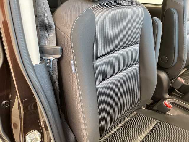 日産 セレナ e－パワー ハイウェイスター V 栃木県 2020(令2)年 5.3万km インペリアルアンバーP 純正SDナビ/（CD/DVD/フルセグTV/Bluetooth/SD）/全方位カメラ/プロパイロット/コーナーセンサー/ビルトインETC/前方ドライブレコーダー/両側パワースライドドア/デジタルインナーミラー/オートライト/LEDヘッドライト/横滑り防止装置/フォグランプ/スマートキー/プッシュスタート/ステアリングスイッチ/革巻きステアリング/ウィンカーミラー/純正16インチアルミホイール/純正フロアマット