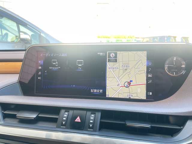 レクサス ＥＳ 300h バージョンL 神奈川県 2020(令2)年 11.9万km ソニッククォーツ ワンオーナー/サンルーフ/Mark Levinsonスピーカー/純正ナビ/（CD/DVD/FM/AM/SD/USB/AUX/フルセグTV)/Miracast/全方位カメラ/前後ドライブレコーダー/ETC2.0/レーダークルーズコントロール/パドルシフト/ブラインドスポットモニター/レーンキープアシスト/前後コーナーセンサー/プリクラッシュ/横滑り防止装置/１００V充電/電動リアゲート/電動パーキングブレーキ/茶革シート/全席パワーシート、シートヒーター/D/N席メモリシート、エアシート/サイドバイザー/ステアリングヒーター/電動チルト/ISOFIX/純正フロアマット/純正アルミホイール/スペアキー×１、カードキー×１/保証書/取扱説明書