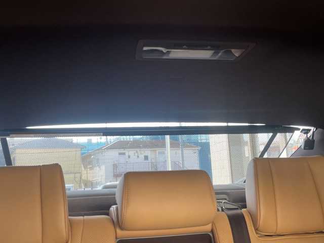 レクサス ＥＳ 300h バージョンL 神奈川県 2020(令2)年 11.9万km ソニッククォーツ ワンオーナー/サンルーフ/Mark Levinsonスピーカー/純正ナビ/（CD/DVD/FM/AM/SD/USB/AUX/フルセグTV)/Miracast/全方位カメラ/前後ドライブレコーダー/ETC2.0/レーダークルーズコントロール/パドルシフト/ブラインドスポットモニター/レーンキープアシスト/前後コーナーセンサー/プリクラッシュ/横滑り防止装置/１００V充電/電動リアゲート/電動パーキングブレーキ/茶革シート/全席パワーシート、シートヒーター/D/N席メモリシート、エアシート/サイドバイザー/ステアリングヒーター/電動チルト/ISOFIX/純正フロアマット/純正アルミホイール/スペアキー×１、カードキー×１/保証書/取扱説明書